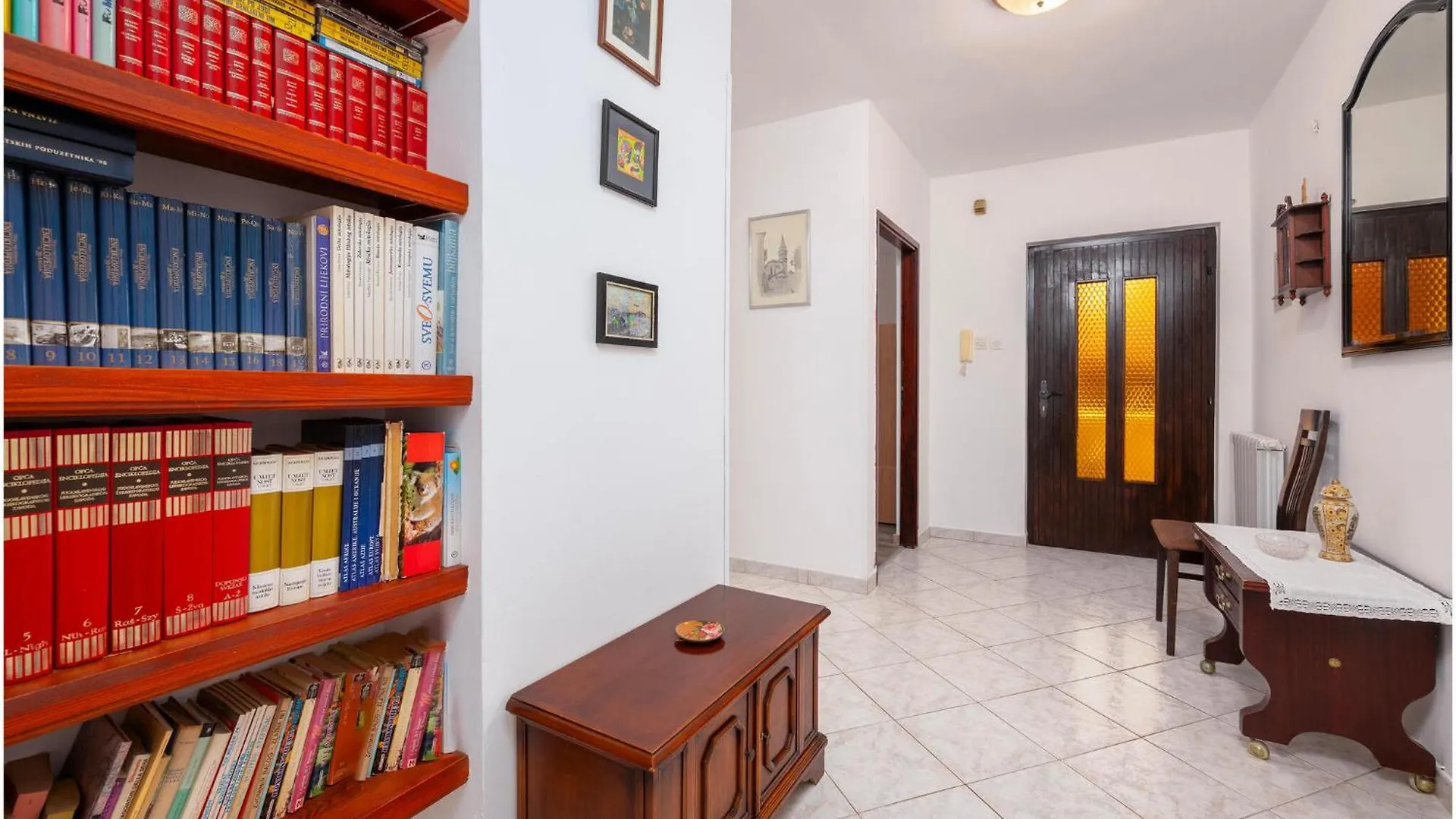 Nice Apartment In Pula With Kitchen 0*,  Horvátország
